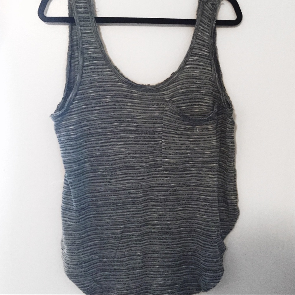 NWT Relaxed Fit Casual Tank Top